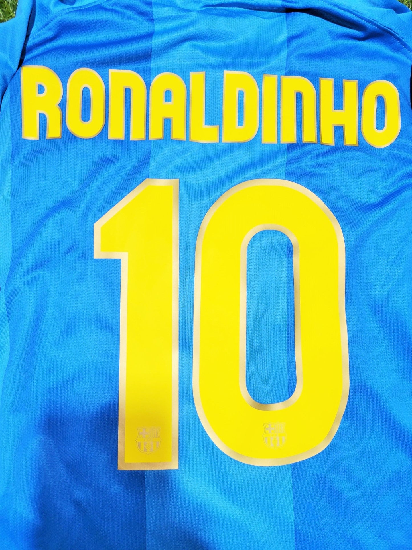 Ronaldinho Barcelona Anniversary Away 2007 2008 Soccer Jersey Shirt XL SKU# 237743-414 Nike
