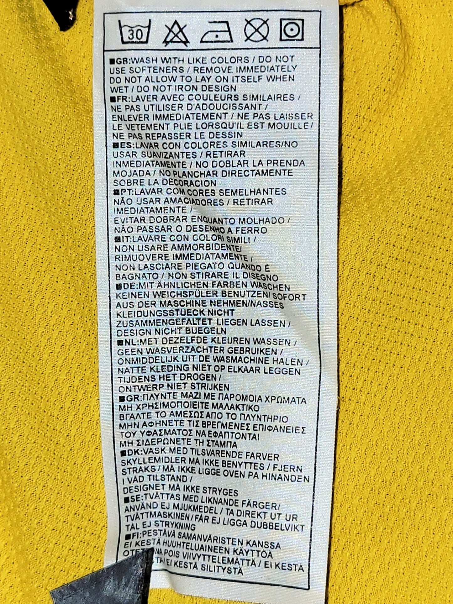 Ronaldo Brazil 2006 World Cup Home Soccer Jersey Shirt XL SKU# S6AOM 103889 Nike