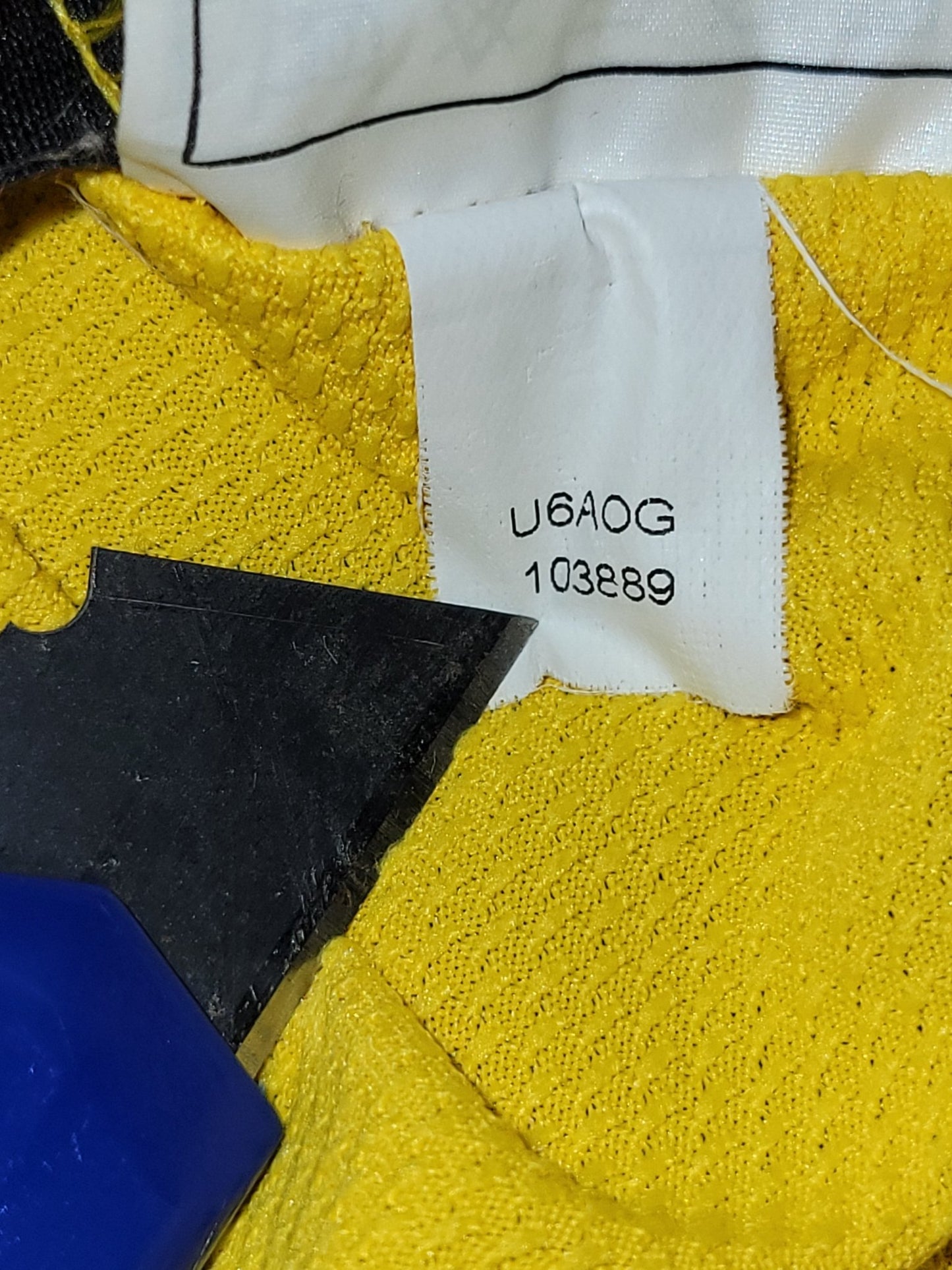 Ronaldo Brazil 2006 World Cup Home Soccer Jersey Shirt XL SKU# S6AOM 103889 Nike