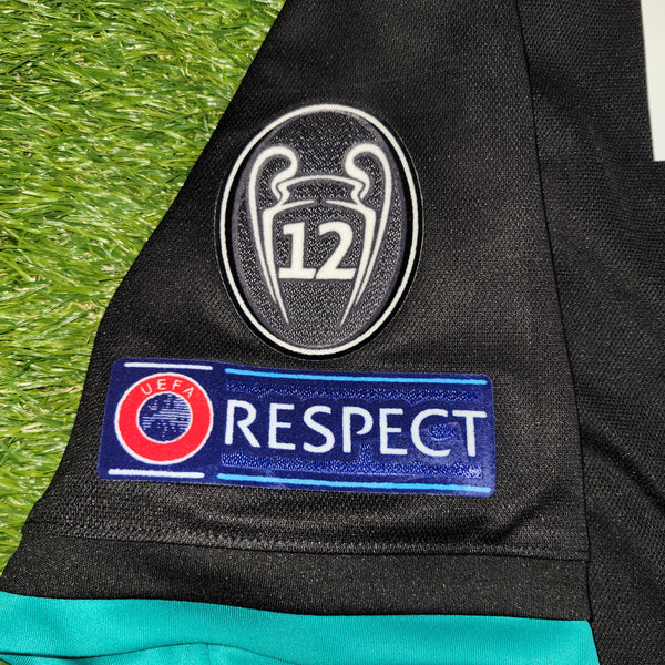 Cristiano Ronaldo Real Madrid 2017 2018 UEFA Away Soccer Jersey Shirt M SKU# BR3543