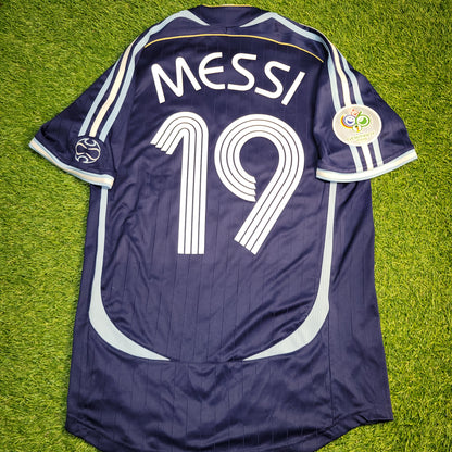Messi Argentina 2006 WORLD CUP Away Soccer Jersey Shirt M SKU# 069519