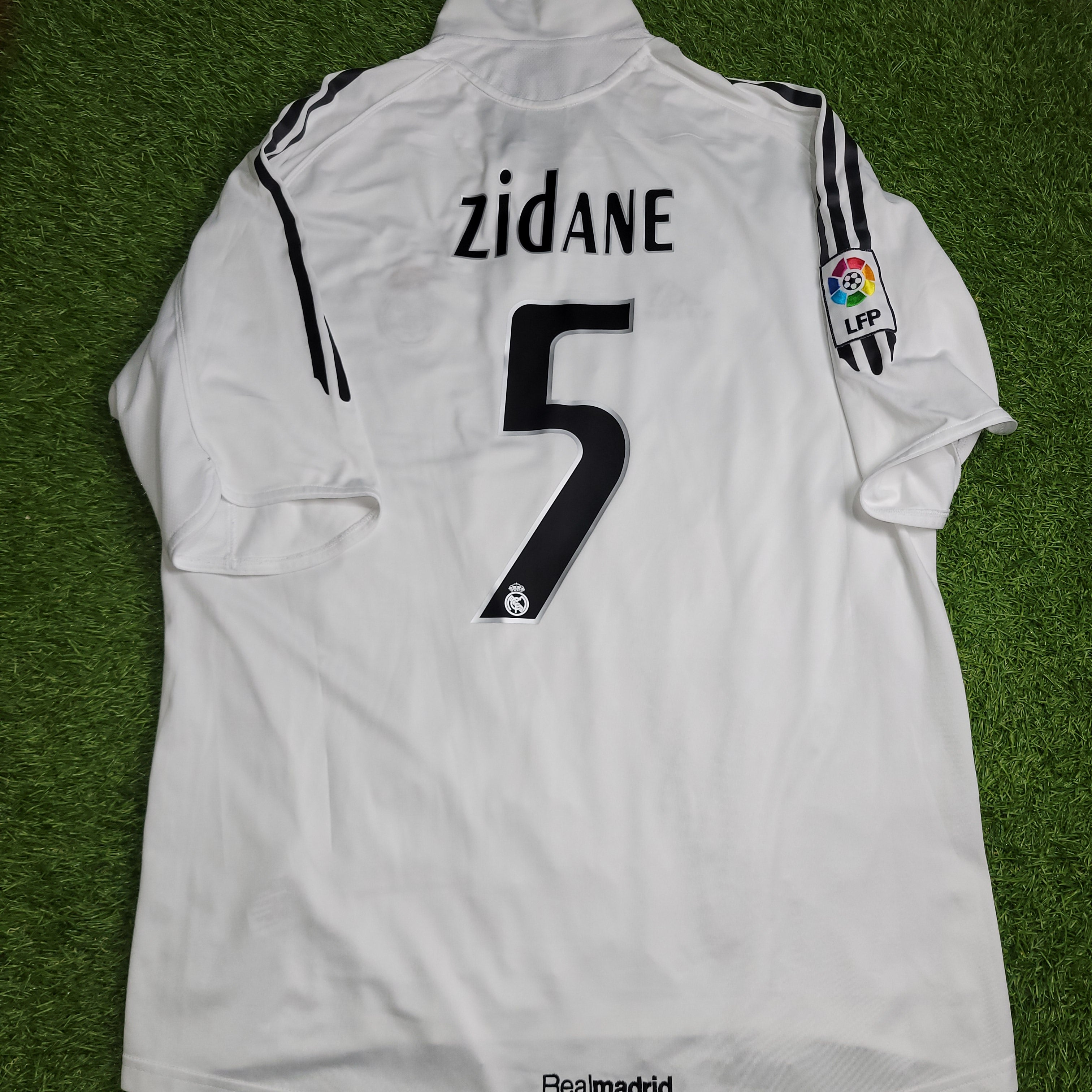 2002-03 Real Madrid Centenary Away Shirt Zidane #5 - 5/10 - (S)
