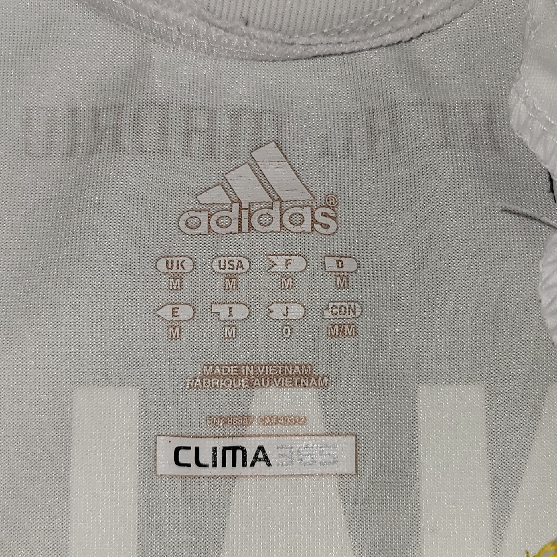 Cristiano Ronaldo Real Madrid 2009 2010 DEBUT Home Soccer Jersey Shirt M SKU# E84352 - ForeverSoccerJerseys