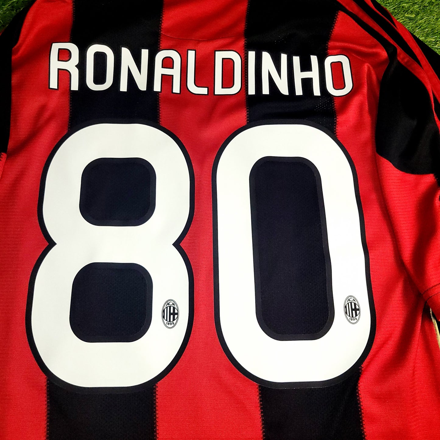 Ronaldinho AC Milan Adidas 2010 2011 Home Soccer Jersey Shirt M SKU# P96288