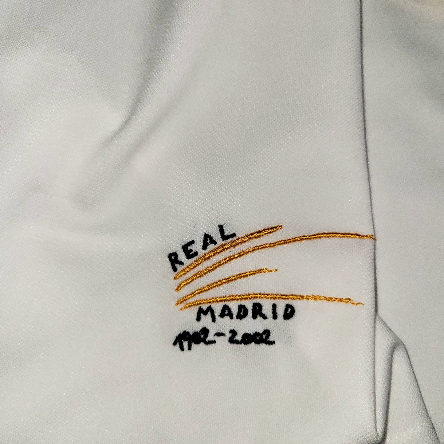 Zidane Real Madrid DEBUT CENTENARY SEASON 2001 2002 Soccer Jersey Shirt XL SKU# 156653 ASR001