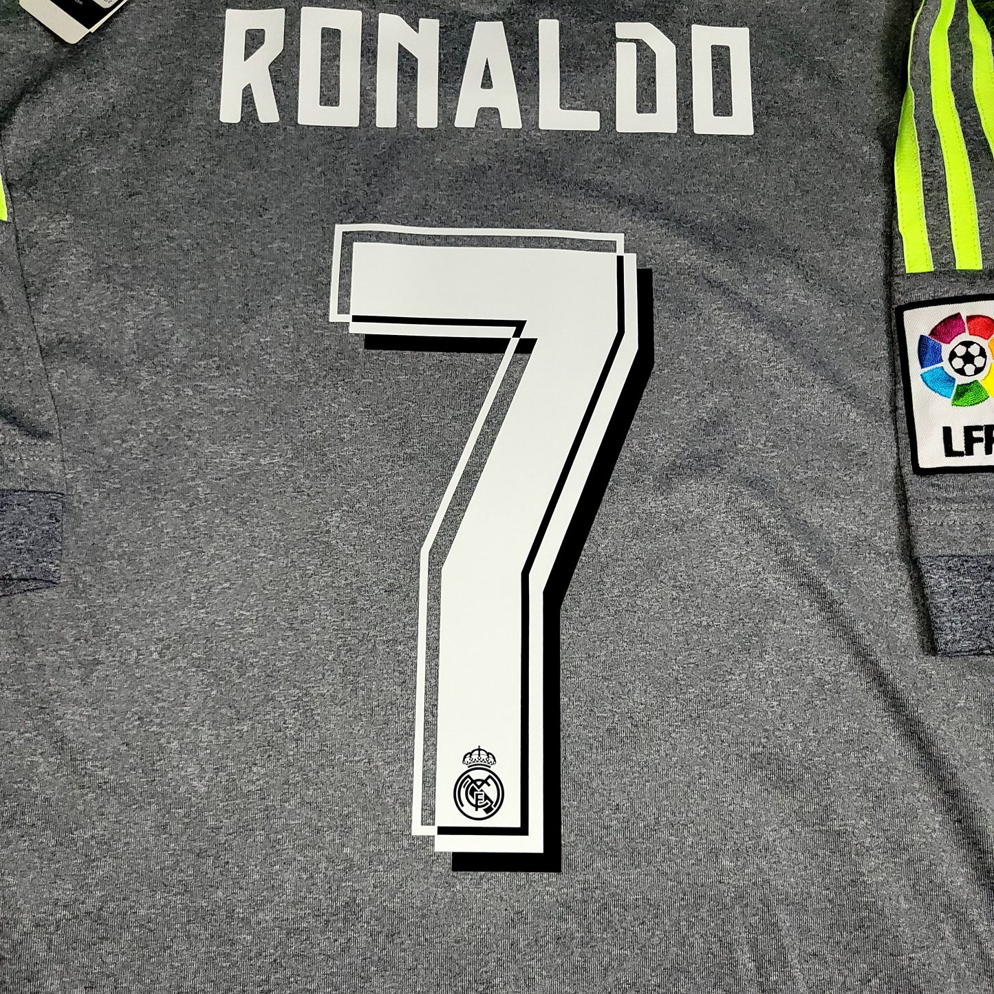 Cristiano Ronaldo Real Madrid 2015 2016 Away Soccer Jersey Shirt BNWT XL SKU# AA2219