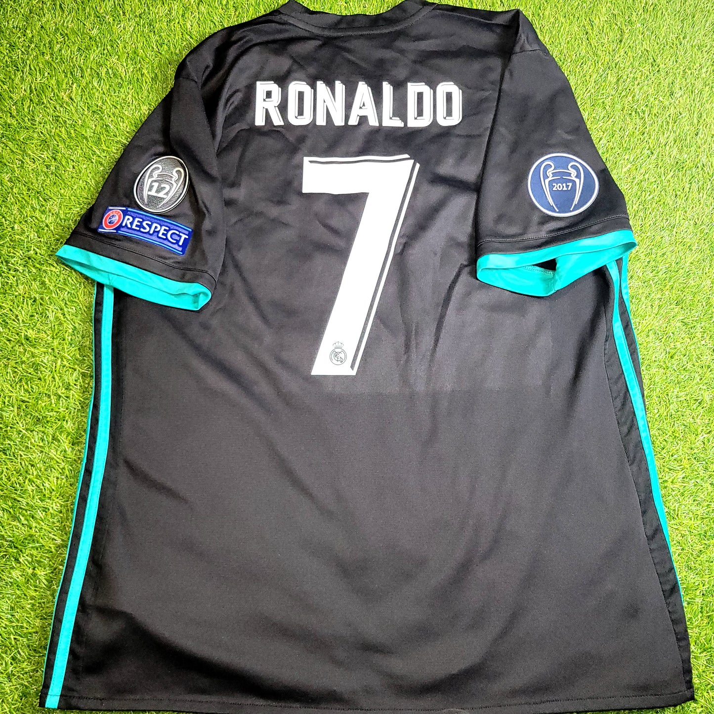 Cristiano Ronaldo Real Madrid 2017 2018 UEFA Away Soccer Jersey Shirt XL SKU# BR3543