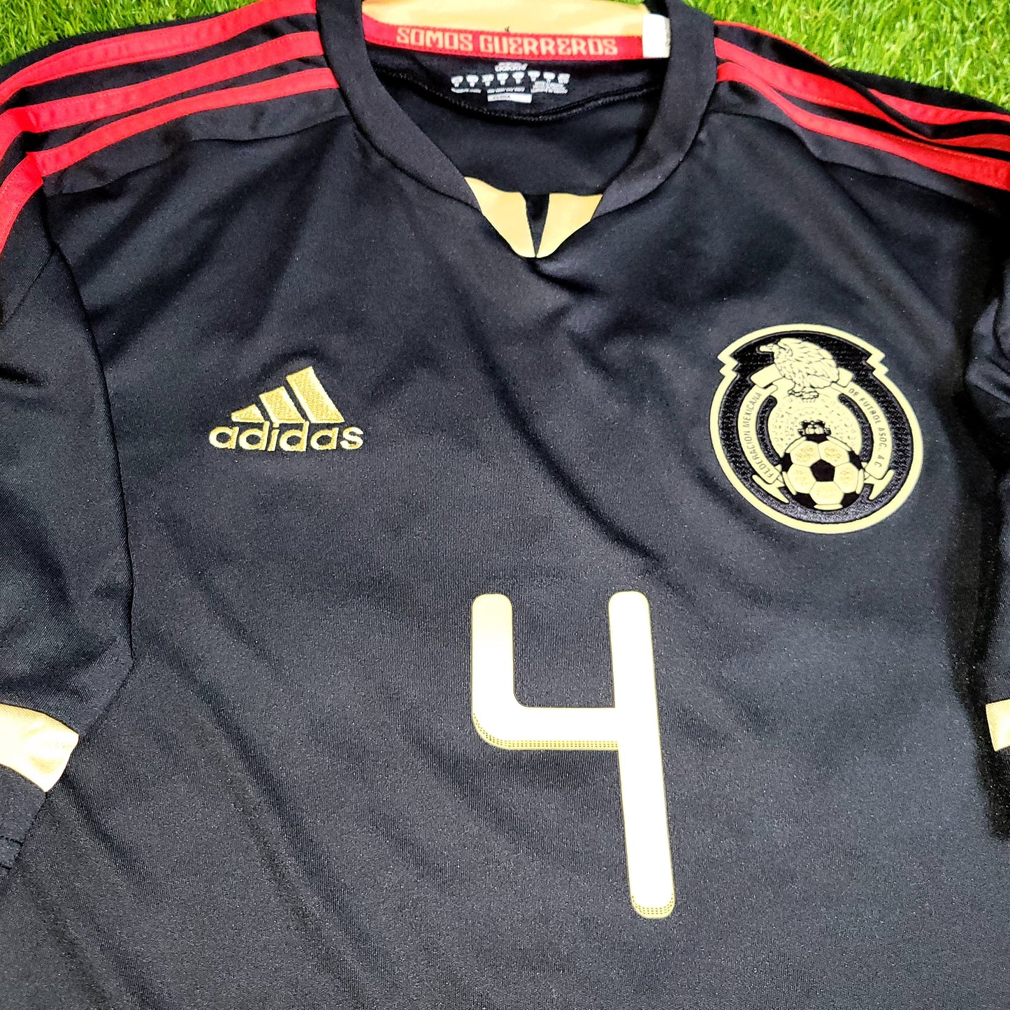 Marquez Mexico 2011 GOLD CUP FINAL Soccer Away Jersey Shirt M SKU# V31526