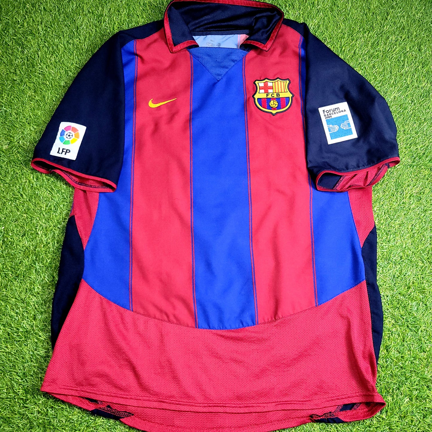 Ronaldinho Barcelona 2003 2004 DEBUT SEASON Home Soccer Jersey Shirt M SKU# 112586