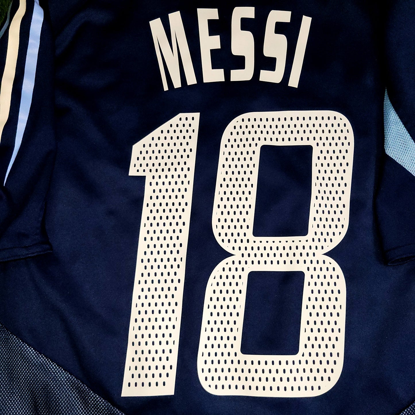 Messi Argentina 2004 2005 DEBUT Away Soccer Jersey Shirt M