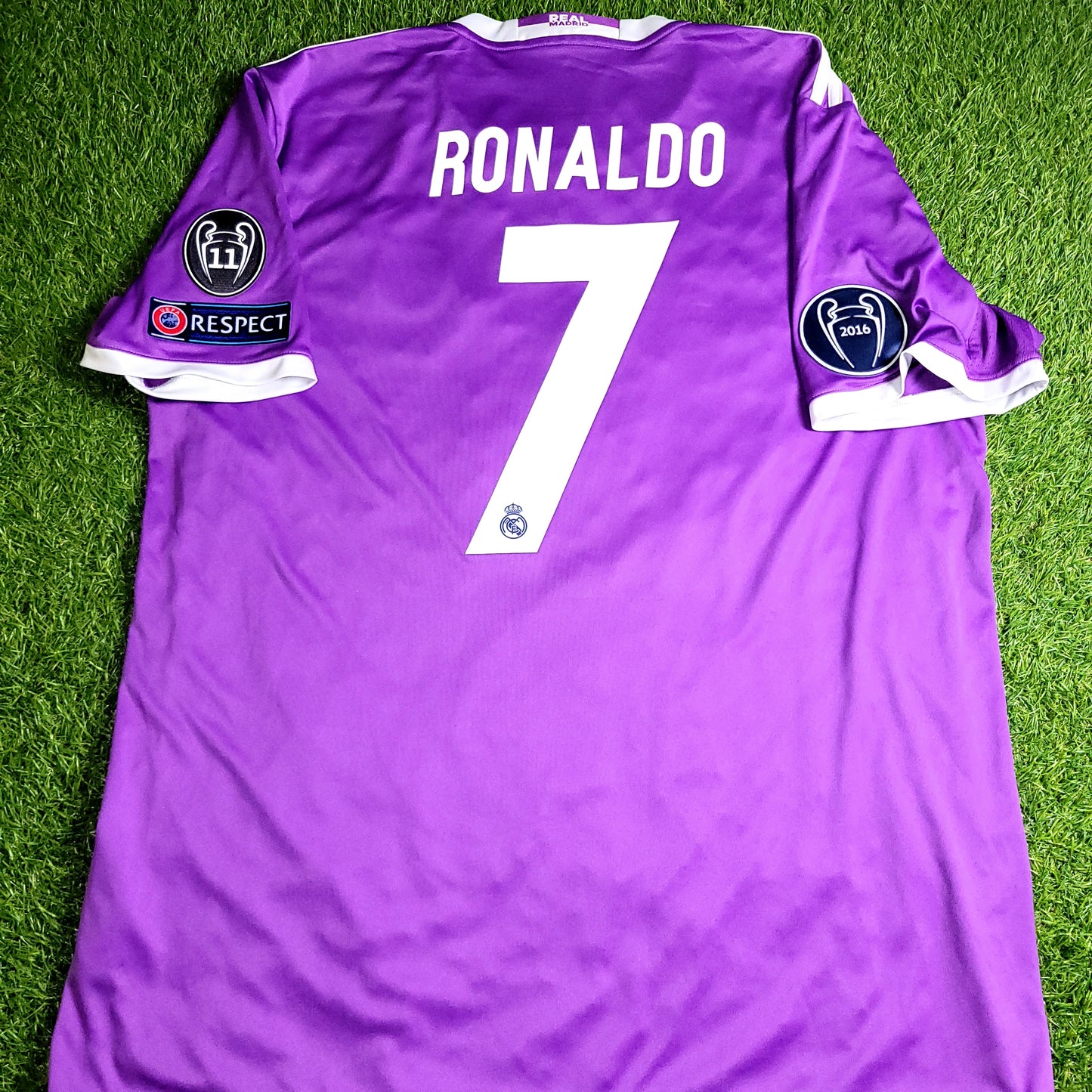 Cristiano Ronaldo Real Madrid 2016 2017 UEFA FINAL Away Soccer Jersey Shirt XL SKU# AI5158