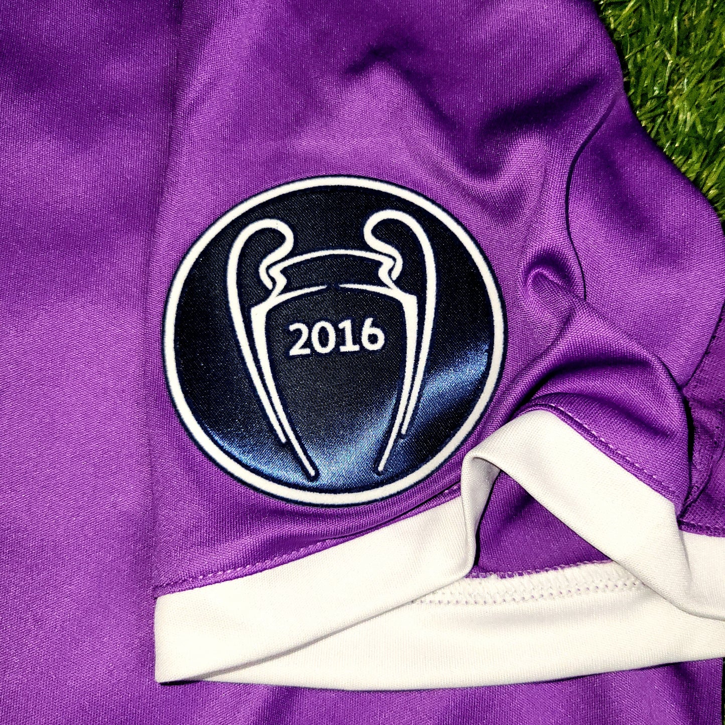 Cristiano Ronaldo Real Madrid 2016 2017 UEFA FINAL Away Soccer Jersey Shirt XL SKU# AI5158