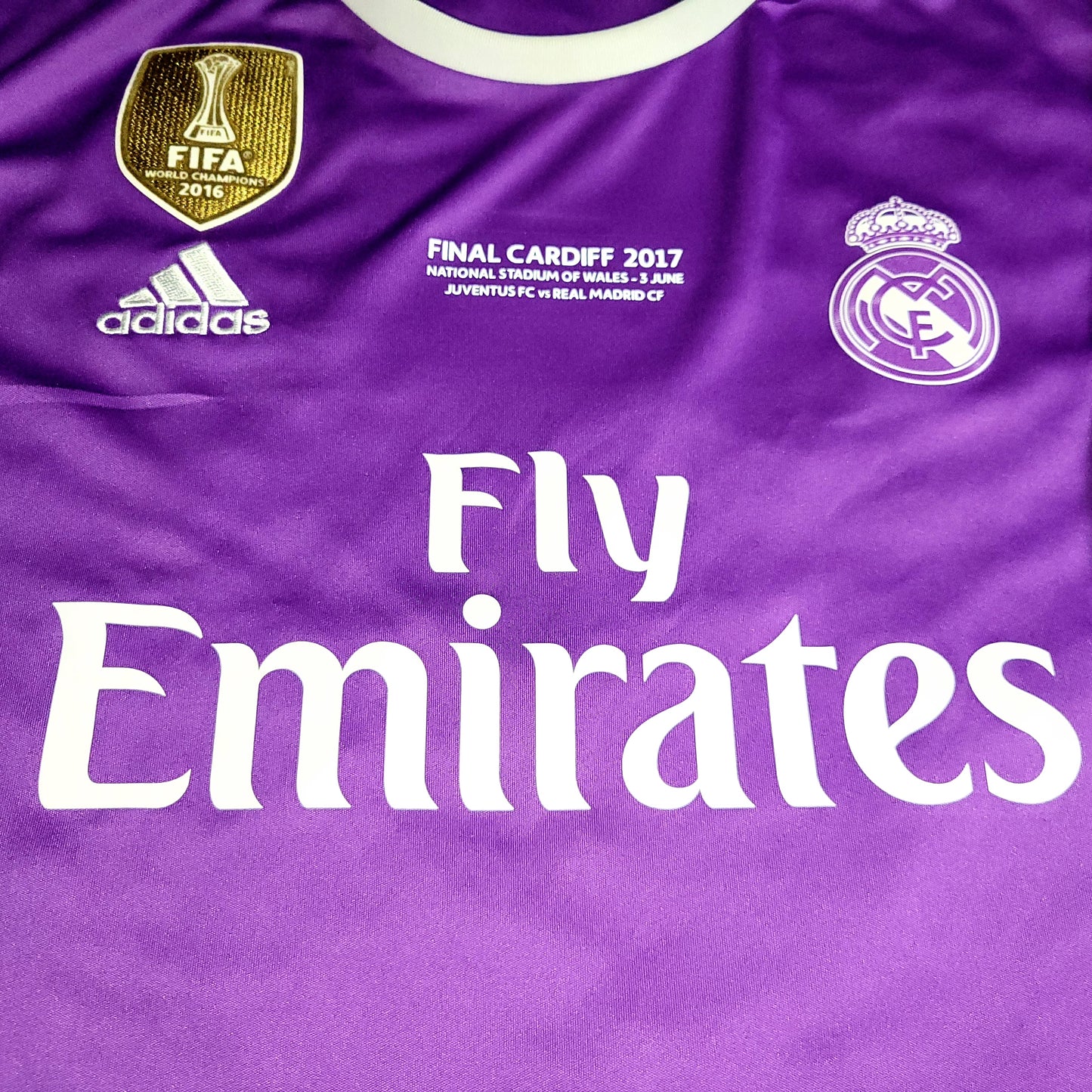 Cristiano Ronaldo Real Madrid 2016 2017 UEFA FINAL Away Soccer Jersey Shirt XL SKU# AI5158
