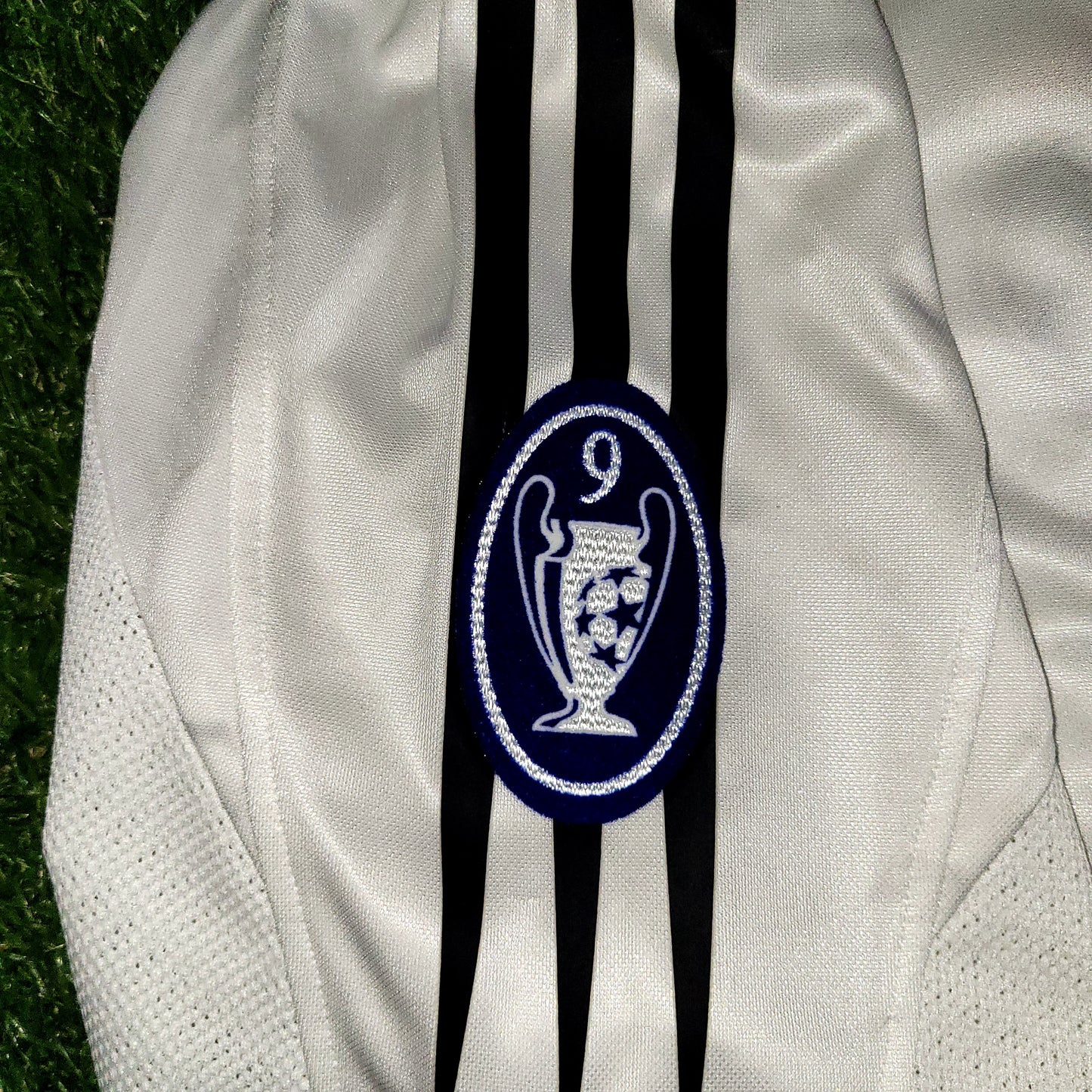 Ronaldo Real Madrid 2004 2005 UEFA Soccer Jersey Shirt L SKU# 367842