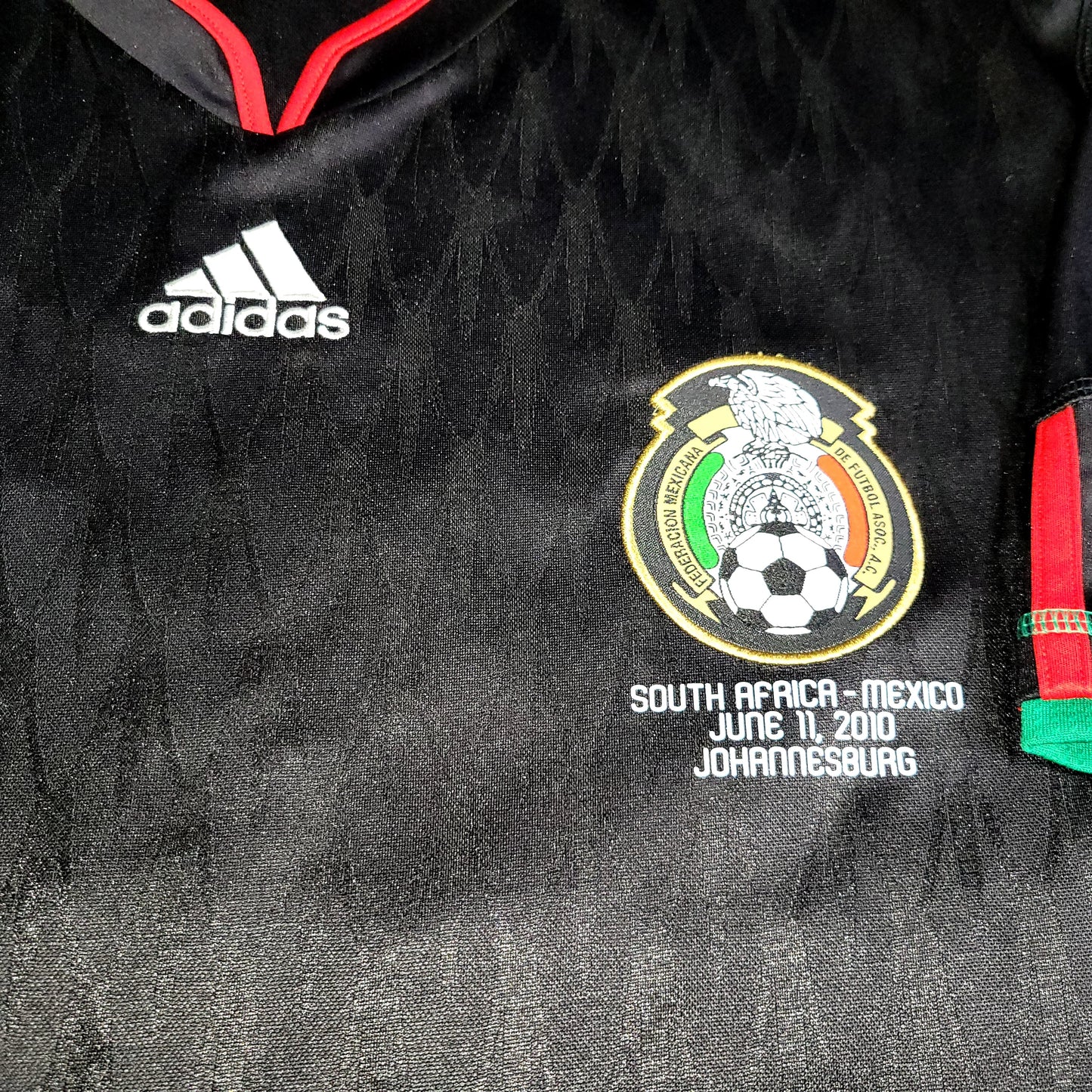Chicharito Mexico 2010 WORLD CUP Away Black Soccer Jersey Shirt XL SKU# P41397