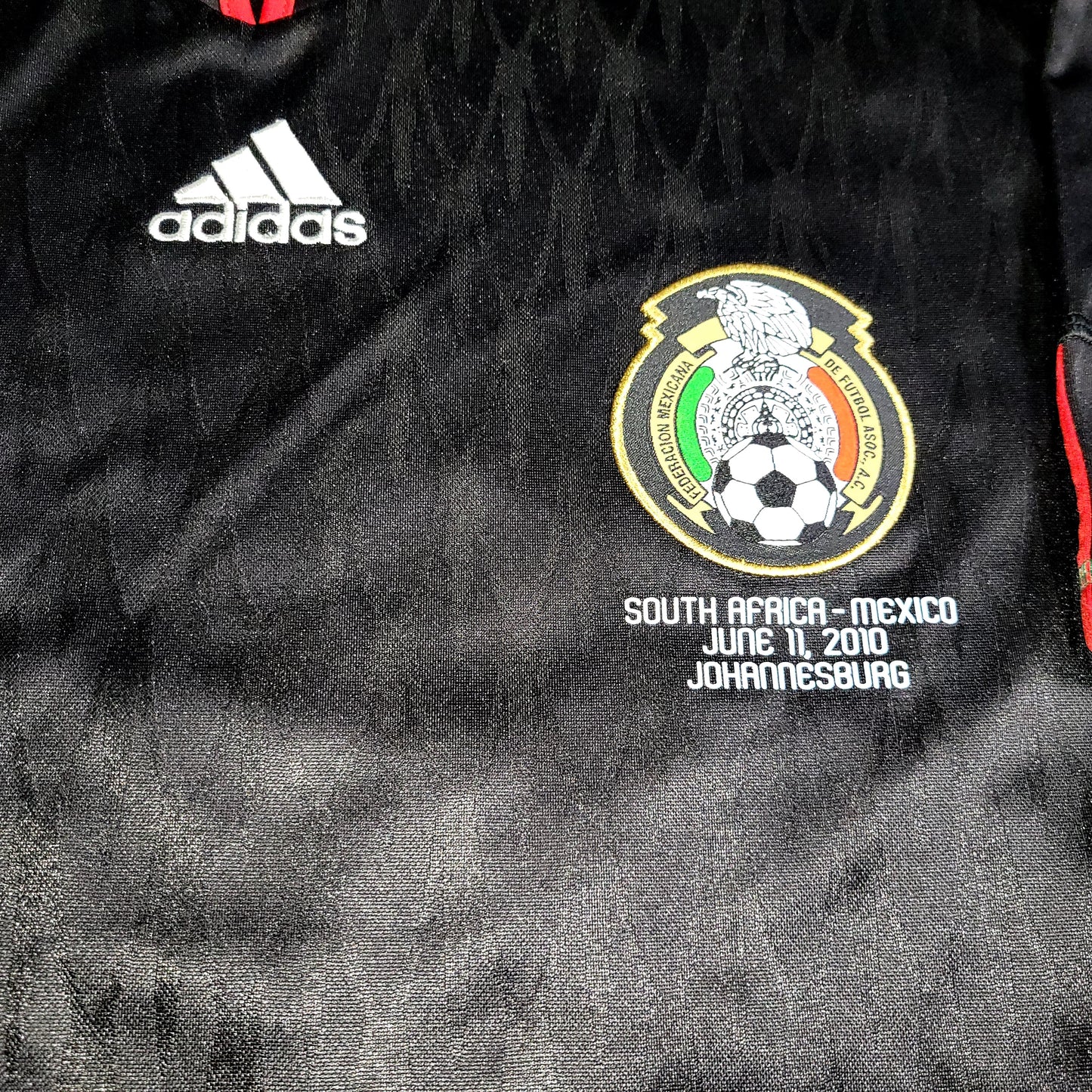 Chicharito Mexico 2010 WORLD CUP Away Black Soccer Jersey Shirt L SKU# P41397