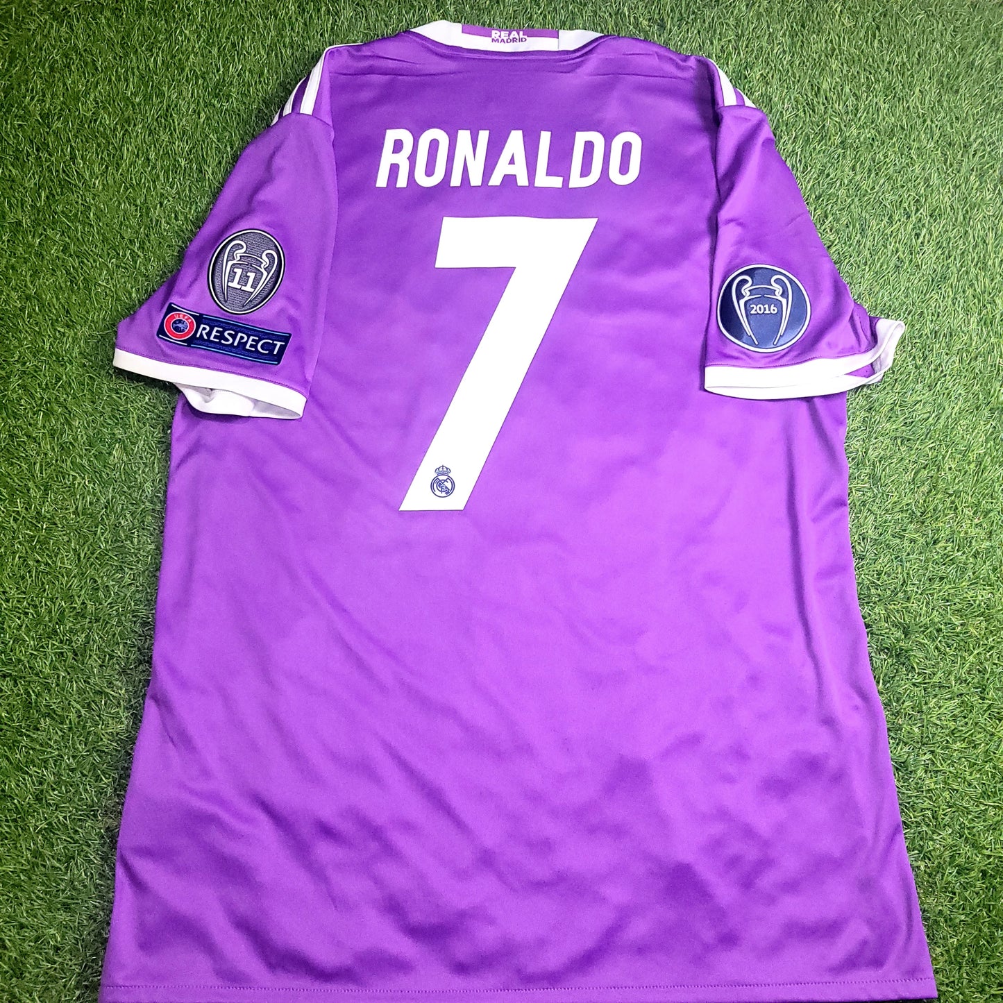 Cristiano Ronaldo Real Madrid 2016 2017 UEFA FINAL Away Soccer Jersey Shirt L SKU# AI5158