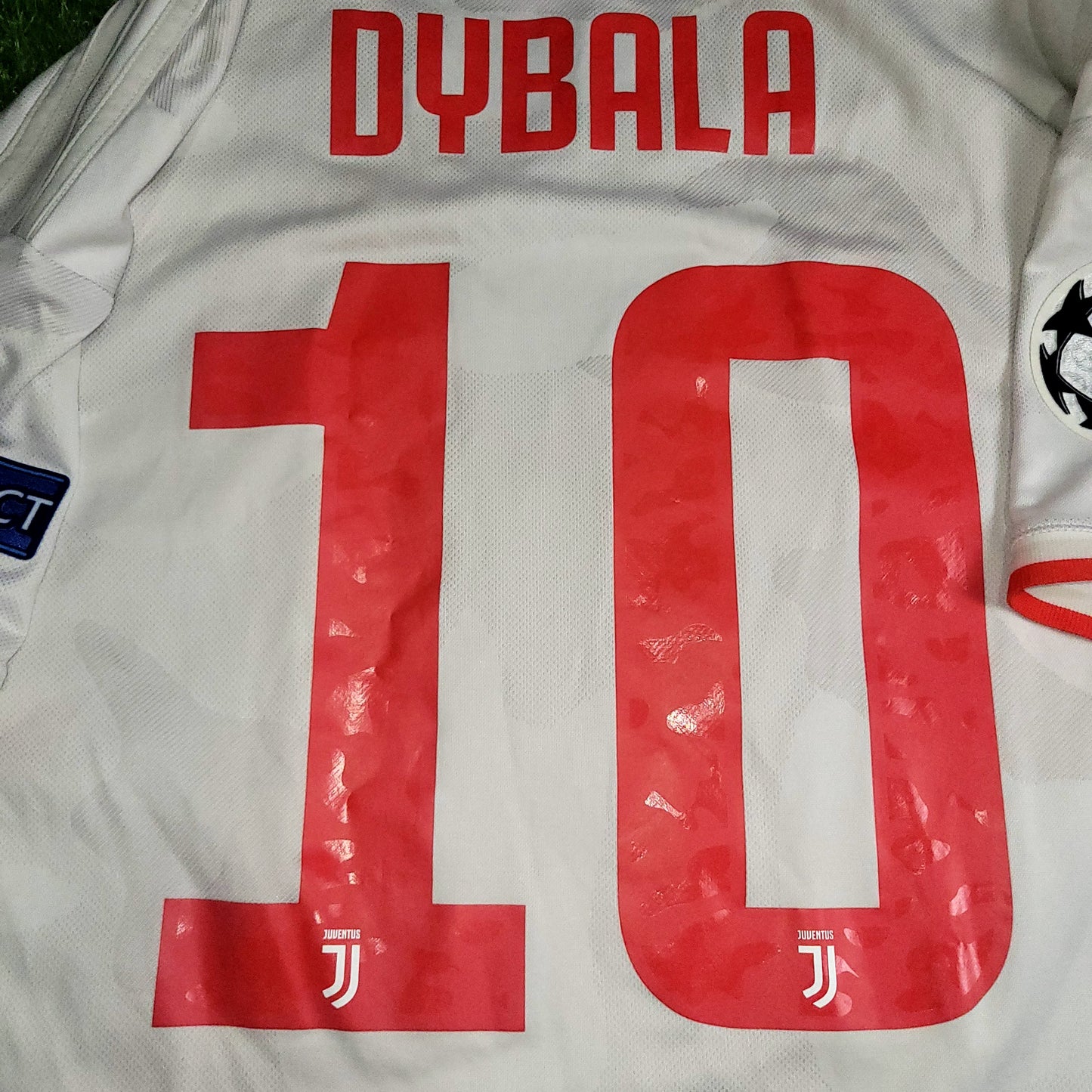 Dybala Juventus 2019 2020 Away UEFA Soccer Jersey Shirt M SKU# DW5461