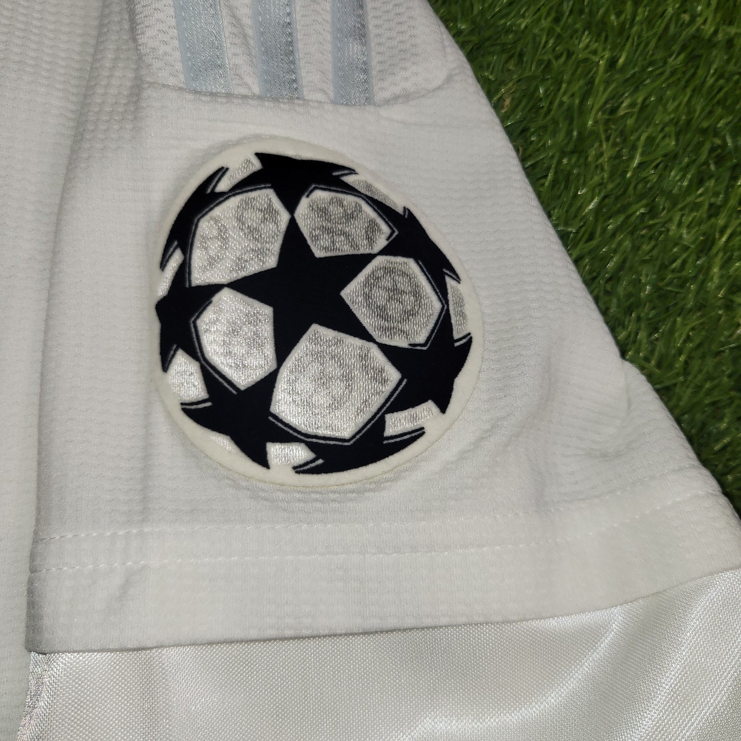 Cristiano Ronaldo Real Madrid 2015 2016 UEFA FINAL Home Soccer Jersey Shirt M SKU# S12614