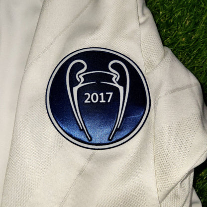 Cristiano Ronaldo Real Madrid 2017 2018 LAST GAME UEFA FINAL Long Sleeve Soccer Jersey Shirt XL SKU#  B31106