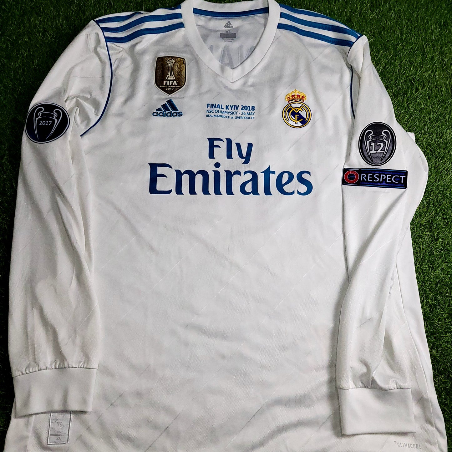 Cristiano Ronaldo Real Madrid 2017 2018 LAST GAME UEFA FINAL Long Sleeve Soccer Jersey Shirt XL SKU#  B31106