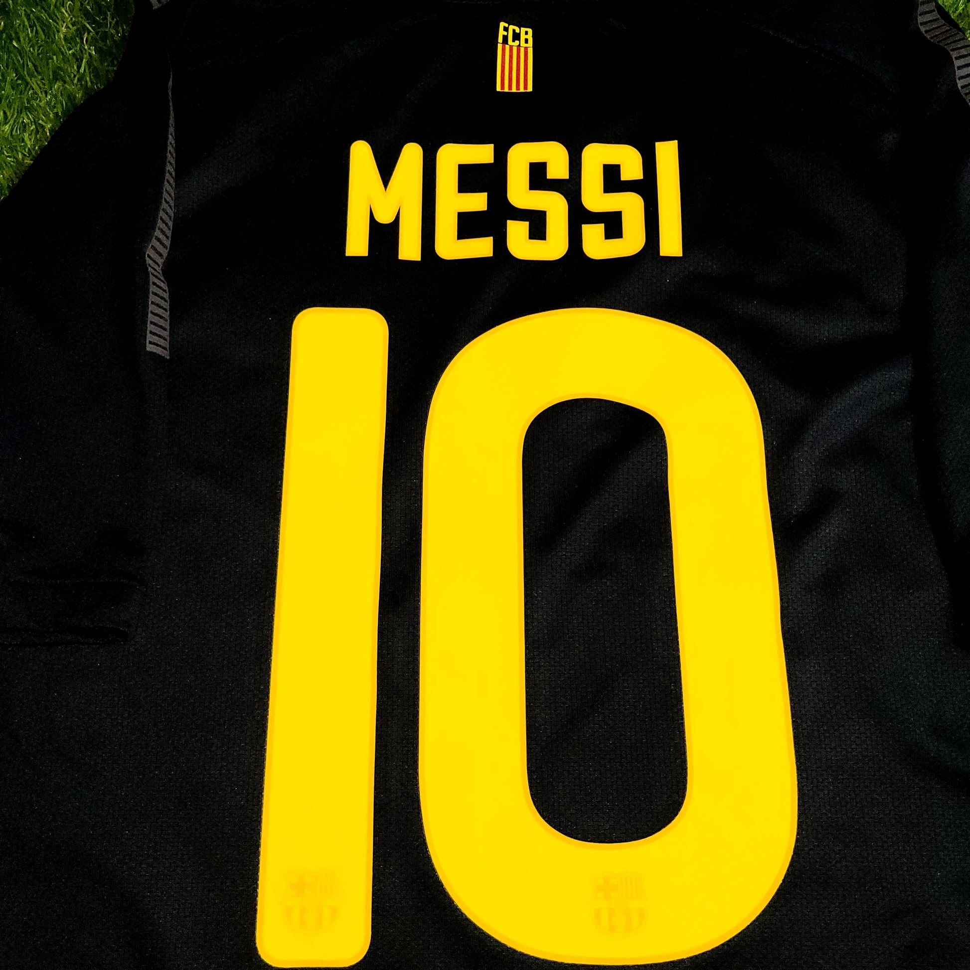 Messi Barcelona 2011 2012 Away Soccer Jersey Shirt M SKU# 419880-010 - ForeverSoccerJerseys