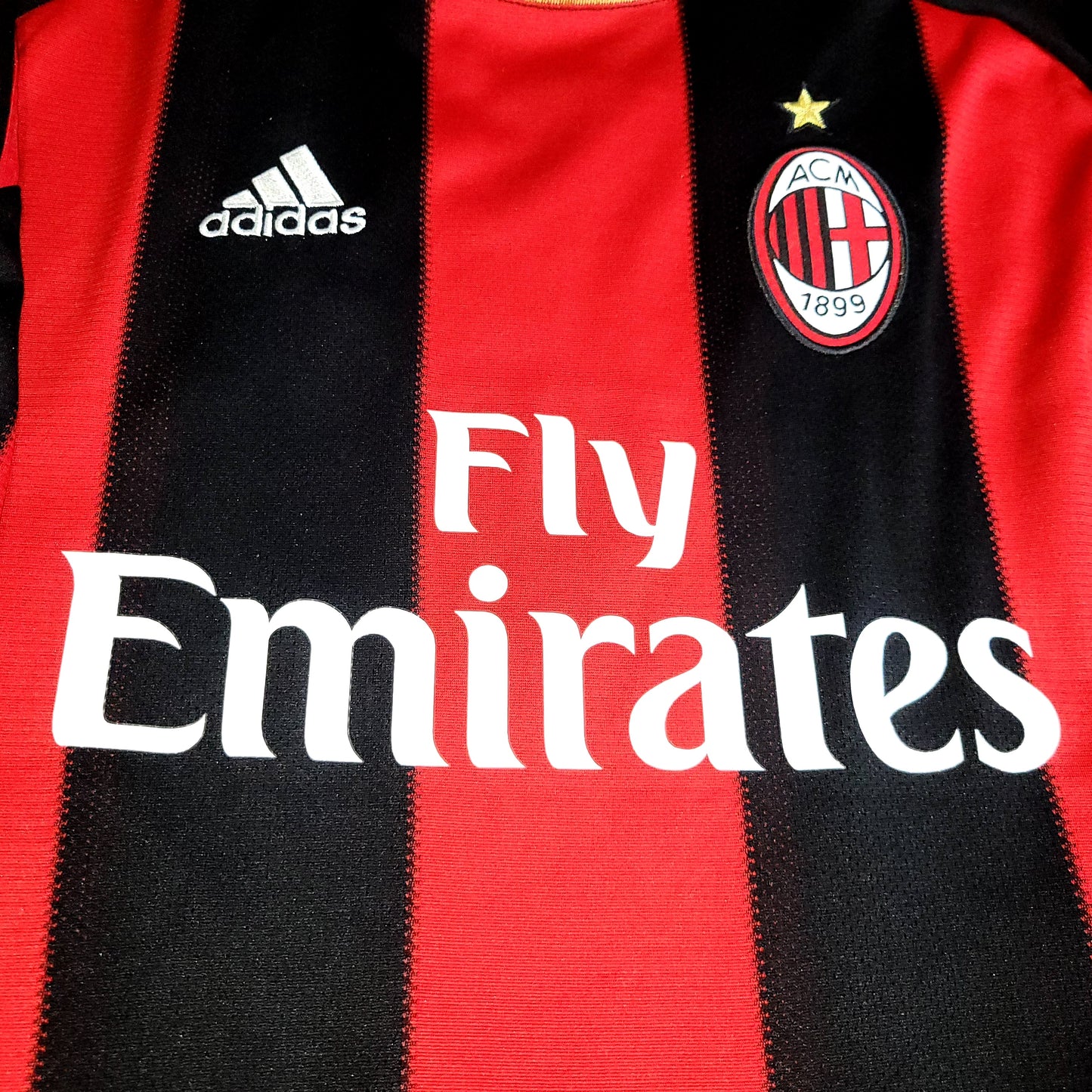 Ibrahimovic AC Milan 2010 2011 Soccer Jersey Shirt L SKU# P96288