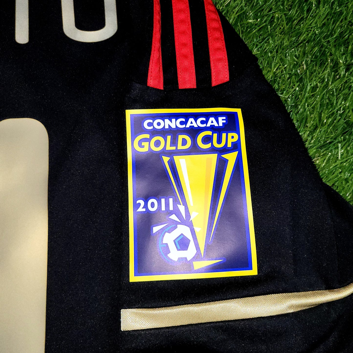 Chicharito Mexico 2011 GOLD CUP FINAL Soccer Away Jersey Shirt M SKU# V31526