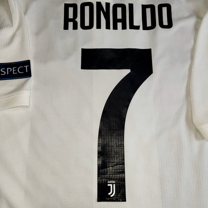 Cristiano Ronaldo Juventus 2018 2019 DEBUT UEFA PLAYER ISSUE Soccer Jersey Shirt XL SKU# CF3493