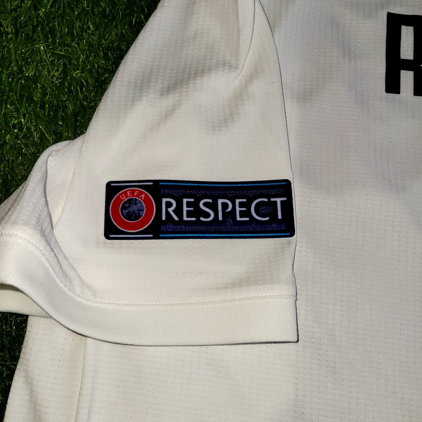 Cristiano Ronaldo Juventus 2018 2019 DEBUT UEFA PLAYER ISSUE Soccer Jersey Shirt XL SKU# CF3493