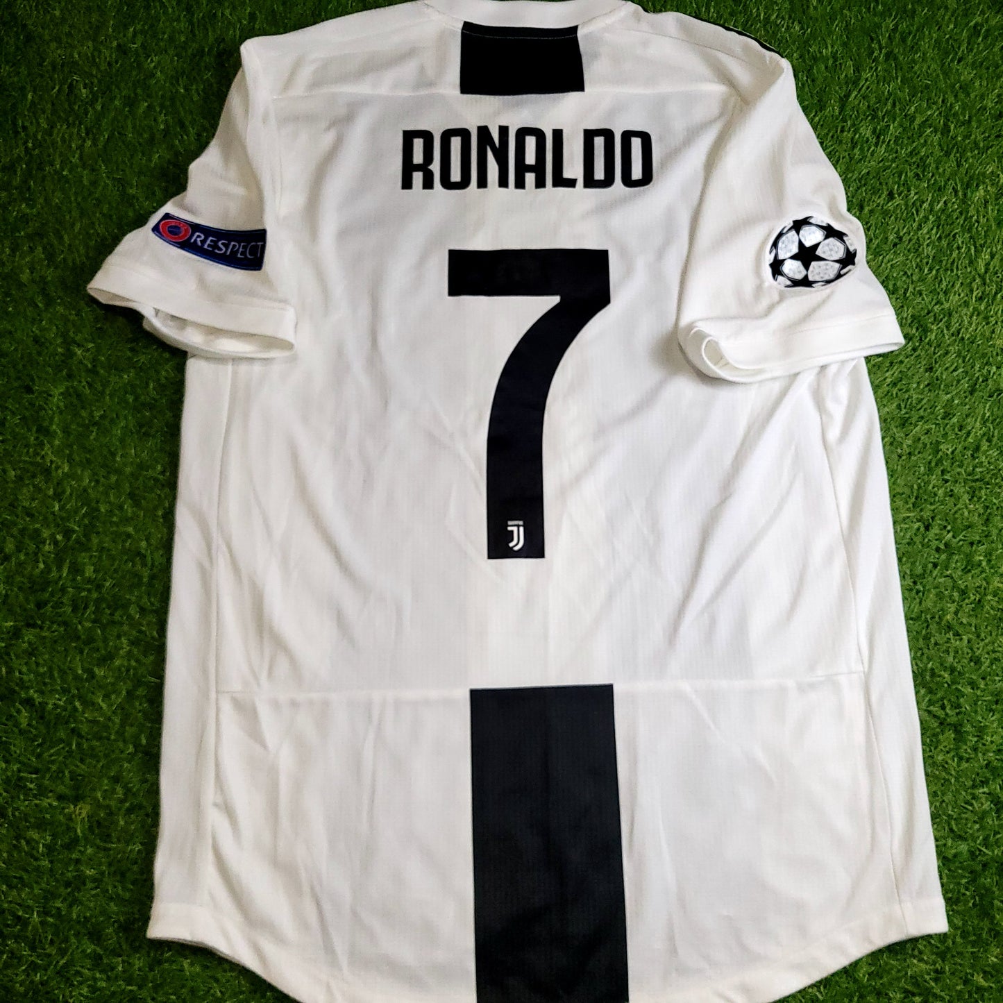 Cristiano Ronaldo Juventus 2018 2019 DEBUT UEFA PLAYER ISSUE Soccer Jersey Shirt L SKU# CF3493