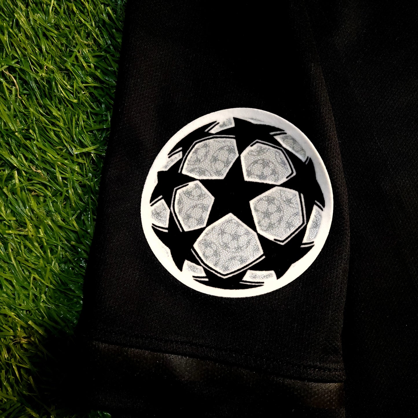 Ibrahimovic PSG Paris Saint Germain 2015 2016 Third UEFA Soccer Jersey XL SKU# 658901-011