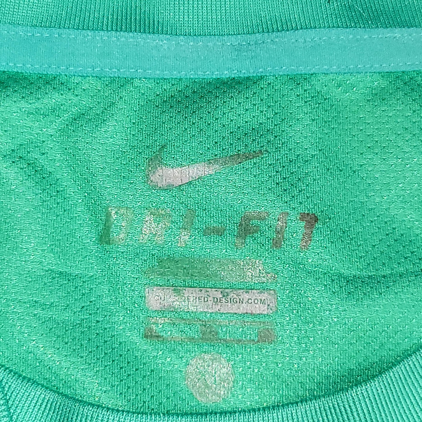 Messi Barcelona 2010 2011 Away Soccer Jersey XL SKU# 382358-310