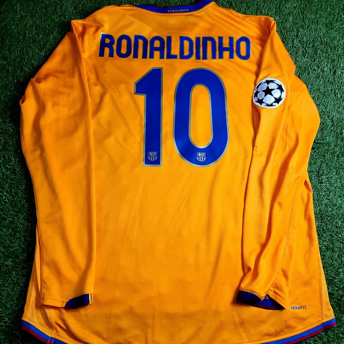 Ronaldinho Barcelona 2007 2008 Third Long Sleeve Soccer Jersey XL SKU# 244795-818