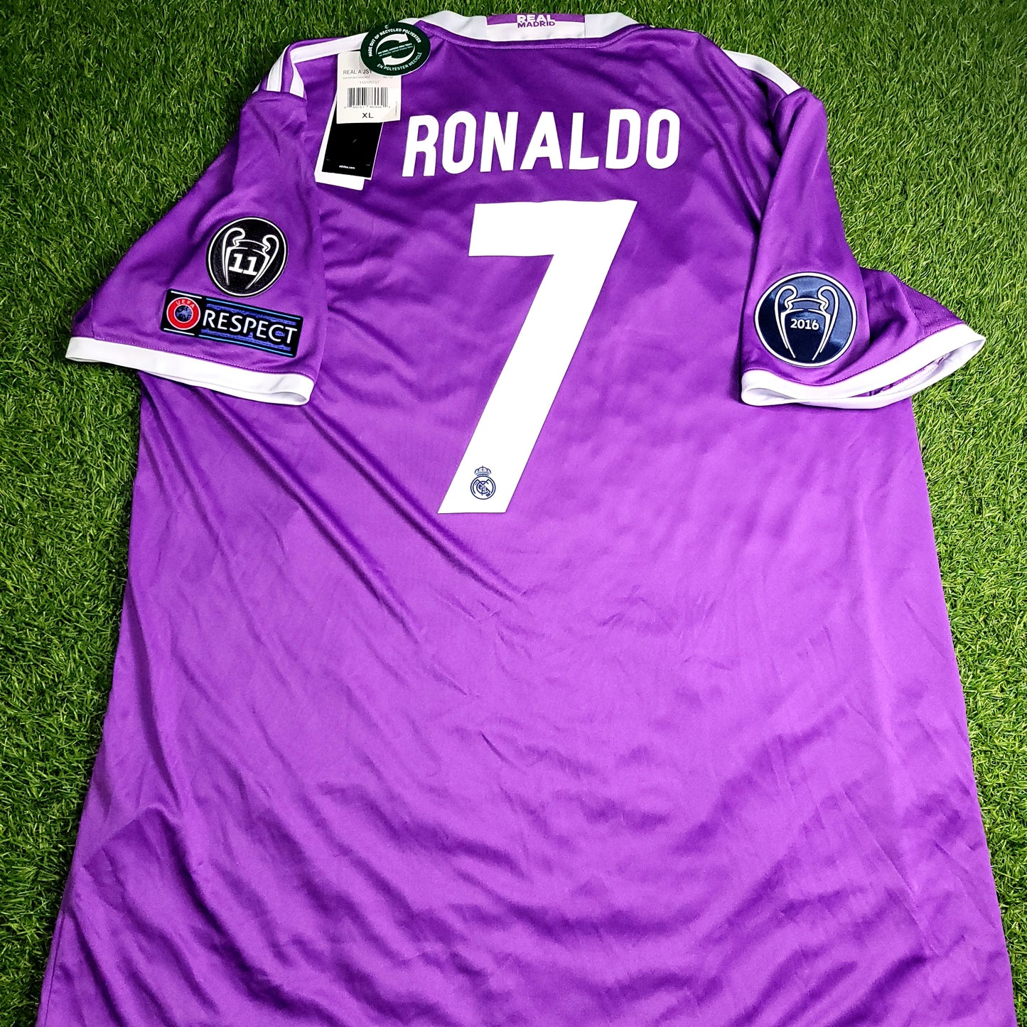 Cristiano Ronaldo Real Madrid 2016 2017 UEFA FINAL Purple Away Soccer Jersey BNWT XL SKU# AI5158
