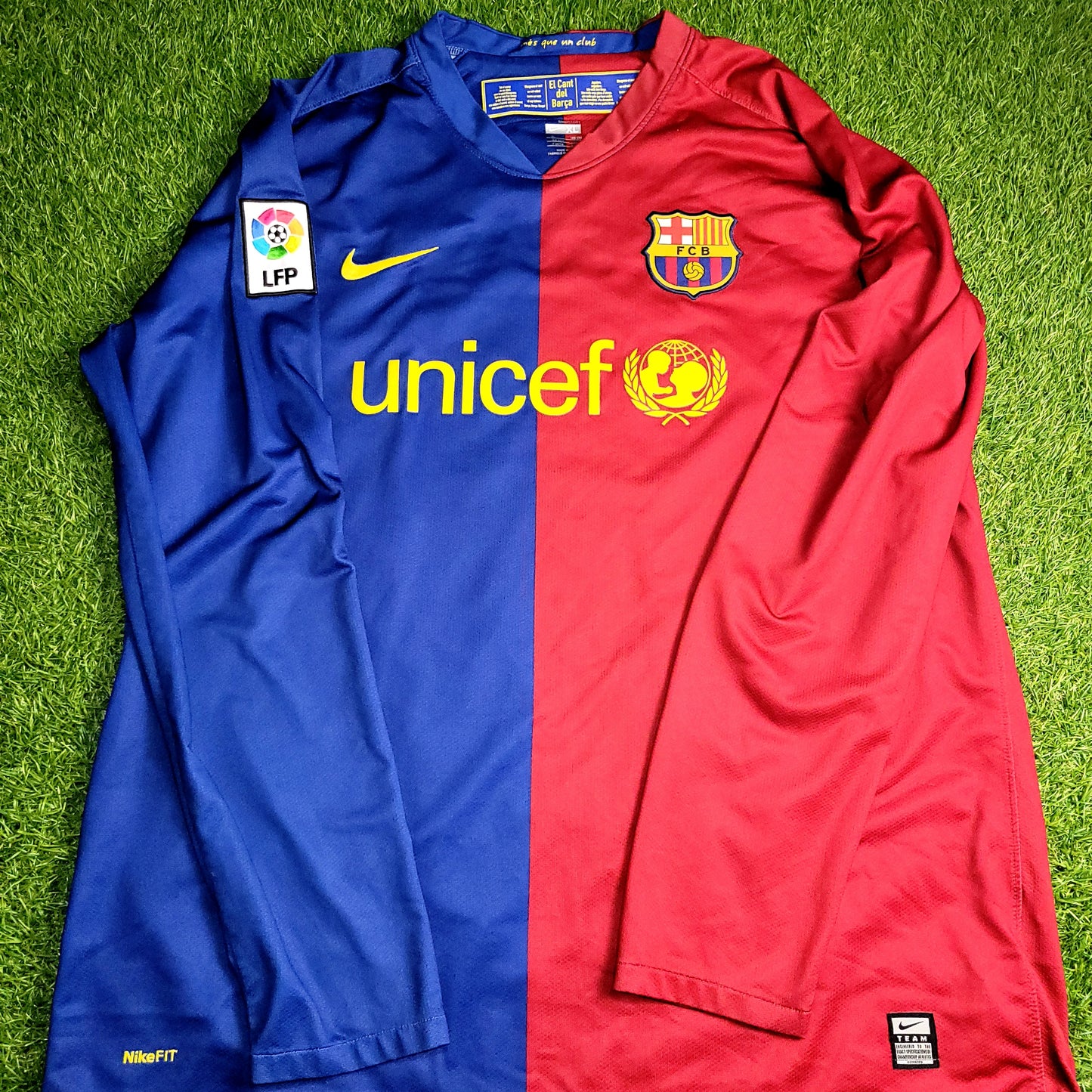 Messi Barcelona TREBLE SEASON 2008 2009 Home Long Sleeve Soccer Jersey XL SKU# 286785-655
