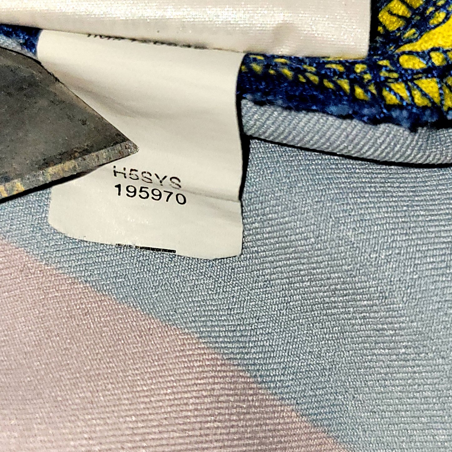 Ronaldinho Barcelona 2005 2006 Home Soccer Jersey L SKU# 195970