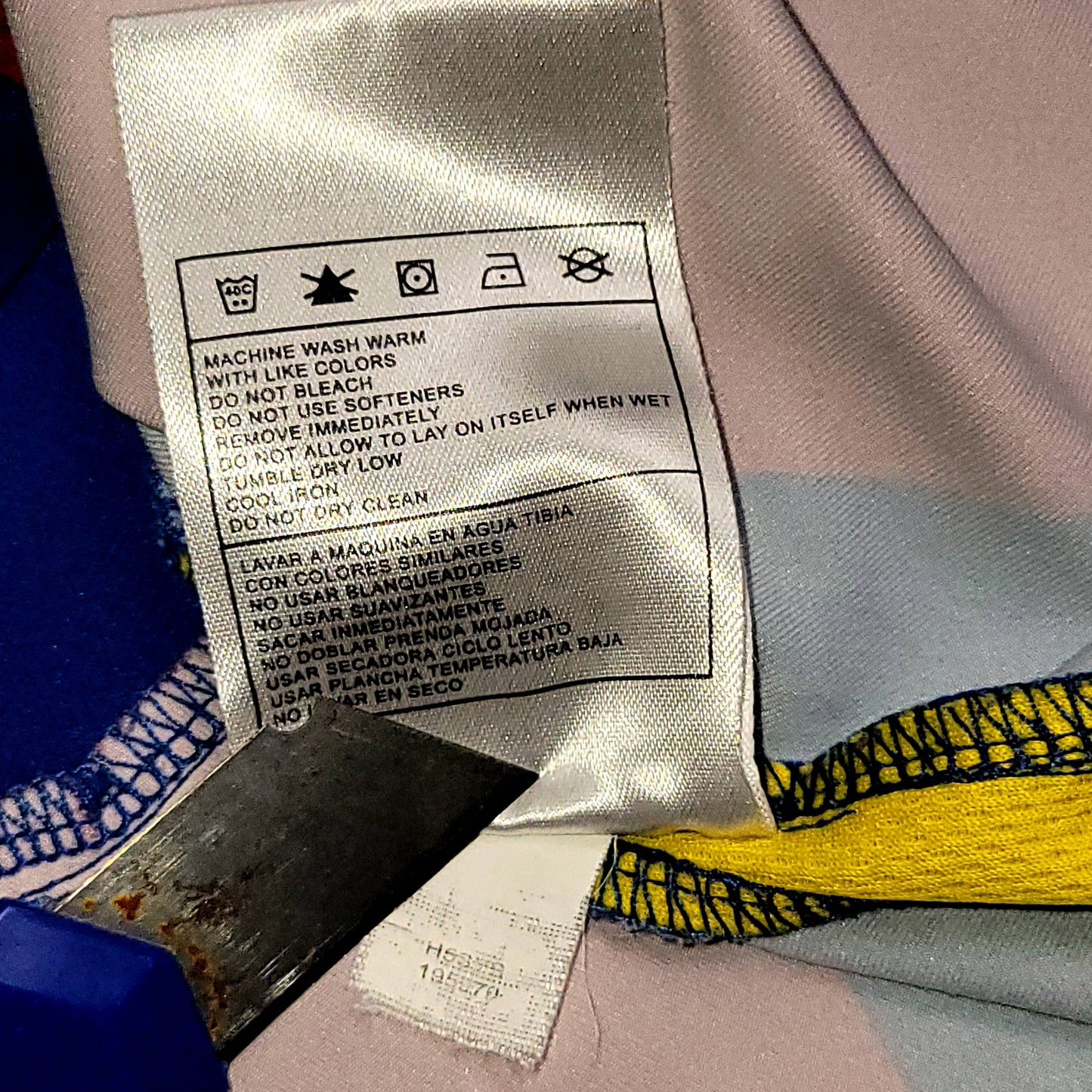 Ronaldinho Barcelona 2005 2006 Soccer Jersey XL SKU# 195970