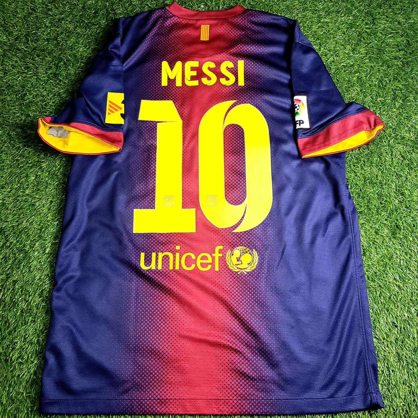 Messi Barcelona 2012 2013 Soccer Jersey M SKU# 478323-410