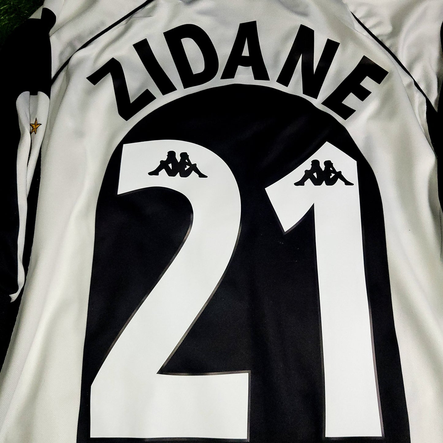 Zidane Juventus 1997 1998 Kappa Home Soccer Jersey XL