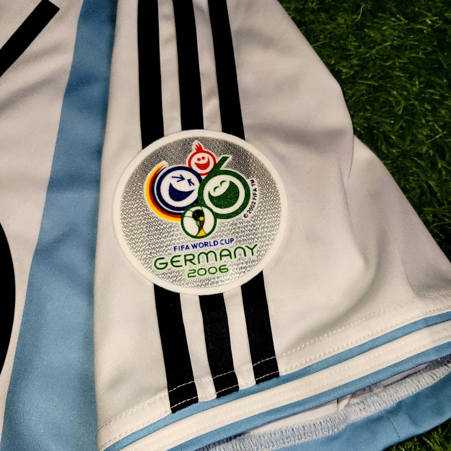 Messi Argentina 2006 WORLD CUP Home Soccer Jersey L SKU# 739802
