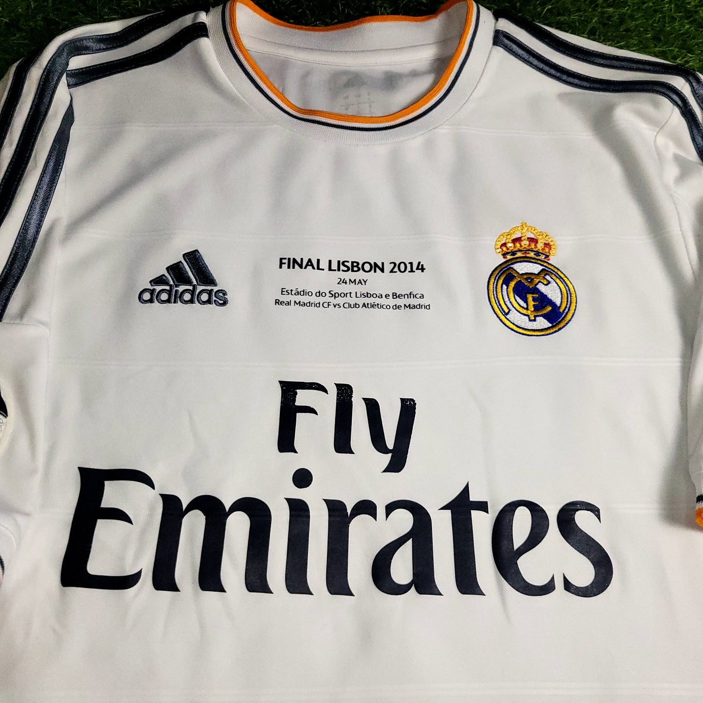 Cristiano Ronaldo Real Madrid UEFA FINAL 2013 2014 Soccer Jersey L SKU# G81157 - ForeverSoccerJerseys