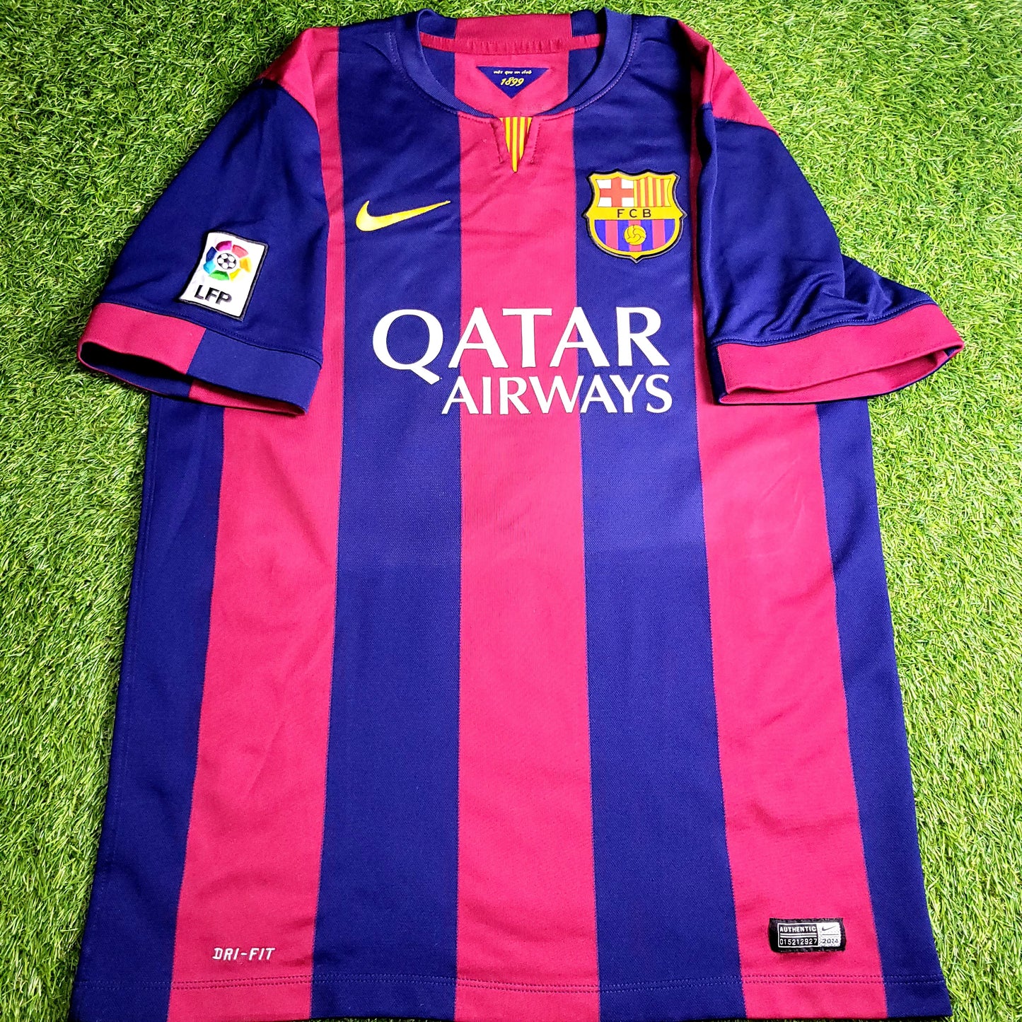 Messi Barcelona 2014 2015 TREBLE SEASON Soccer Jersey L SKU# 610594-422 - ForeverSoccerJerseys