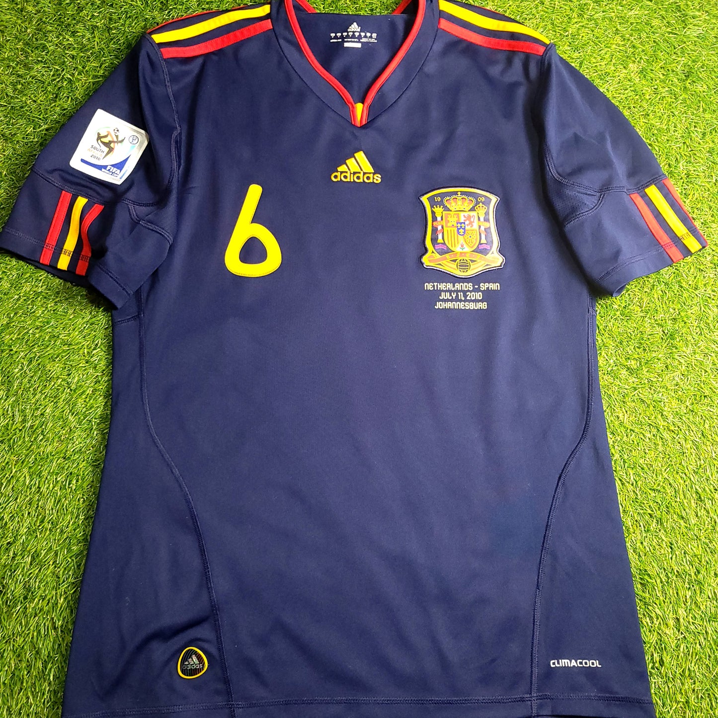 Iniesta Spain 2010 WORLD CUP Final Away Soccer Jersey M SKU# P47896 - ForeverSoccerJerseys