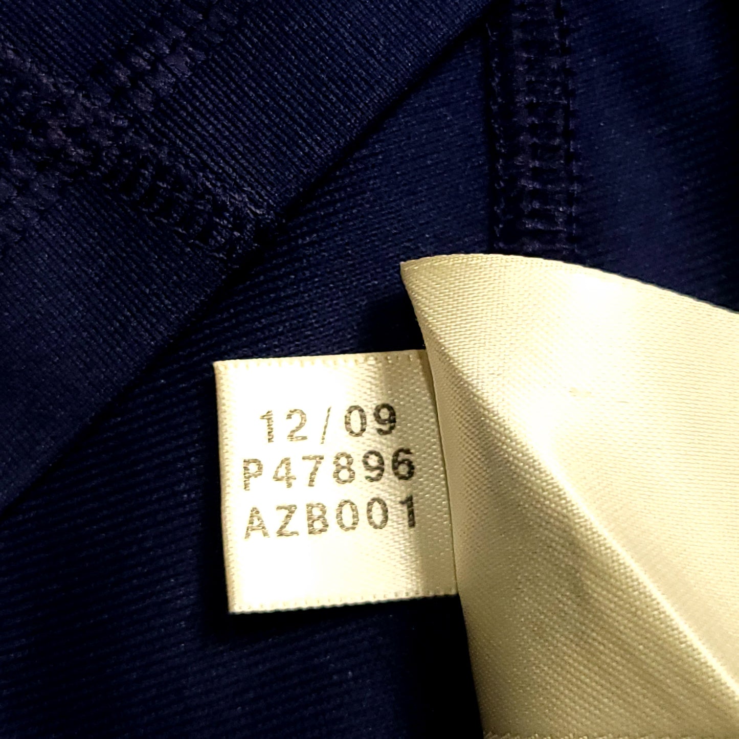 Iniesta Spain 2010 WORLD CUP Final Away Soccer Jersey M SKU# P47896 - ForeverSoccerJerseys