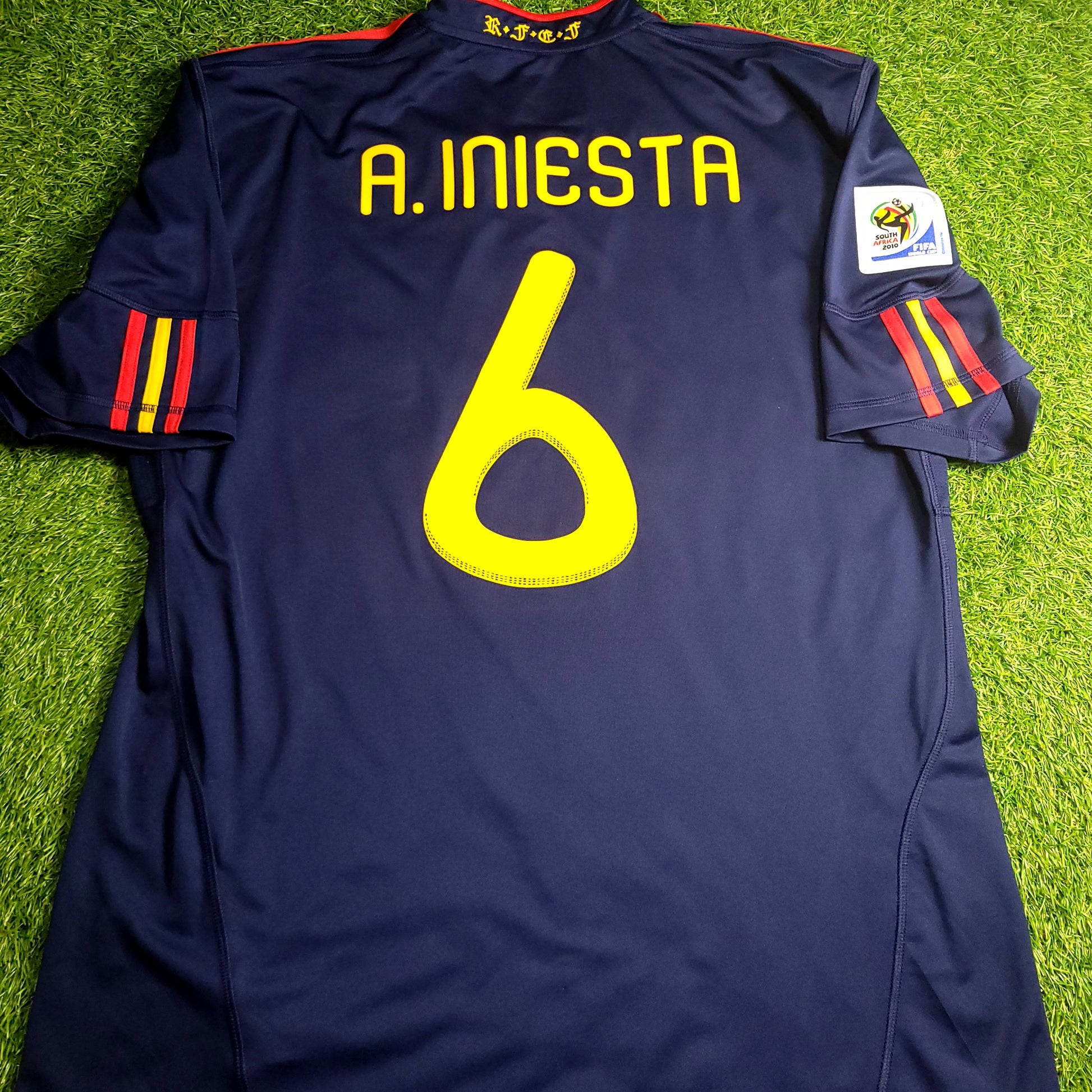 Iniesta Spain 2010 WORLD CUP FINAL Soccer Away Jersey XL SKU# P47896 - ForeverSoccerJerseys