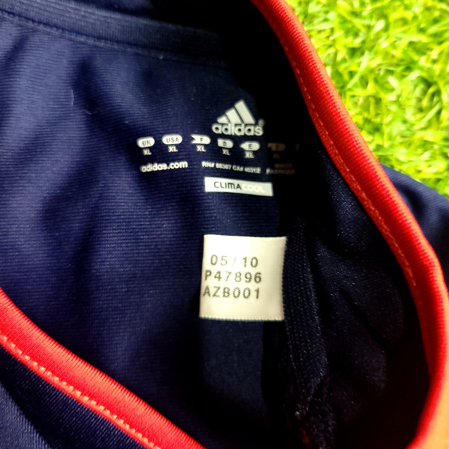 Iniesta Spain 2010 WORLD CUP FINAL Soccer Away Jersey XL SKU# P47896 - ForeverSoccerJerseys