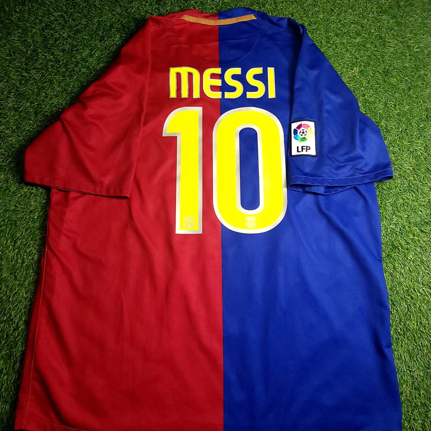 Messi Barcelona TREBLE 2008 2009 Soccer Jersey XL SKU# 286784-655 - ForeverSoccerJerseys