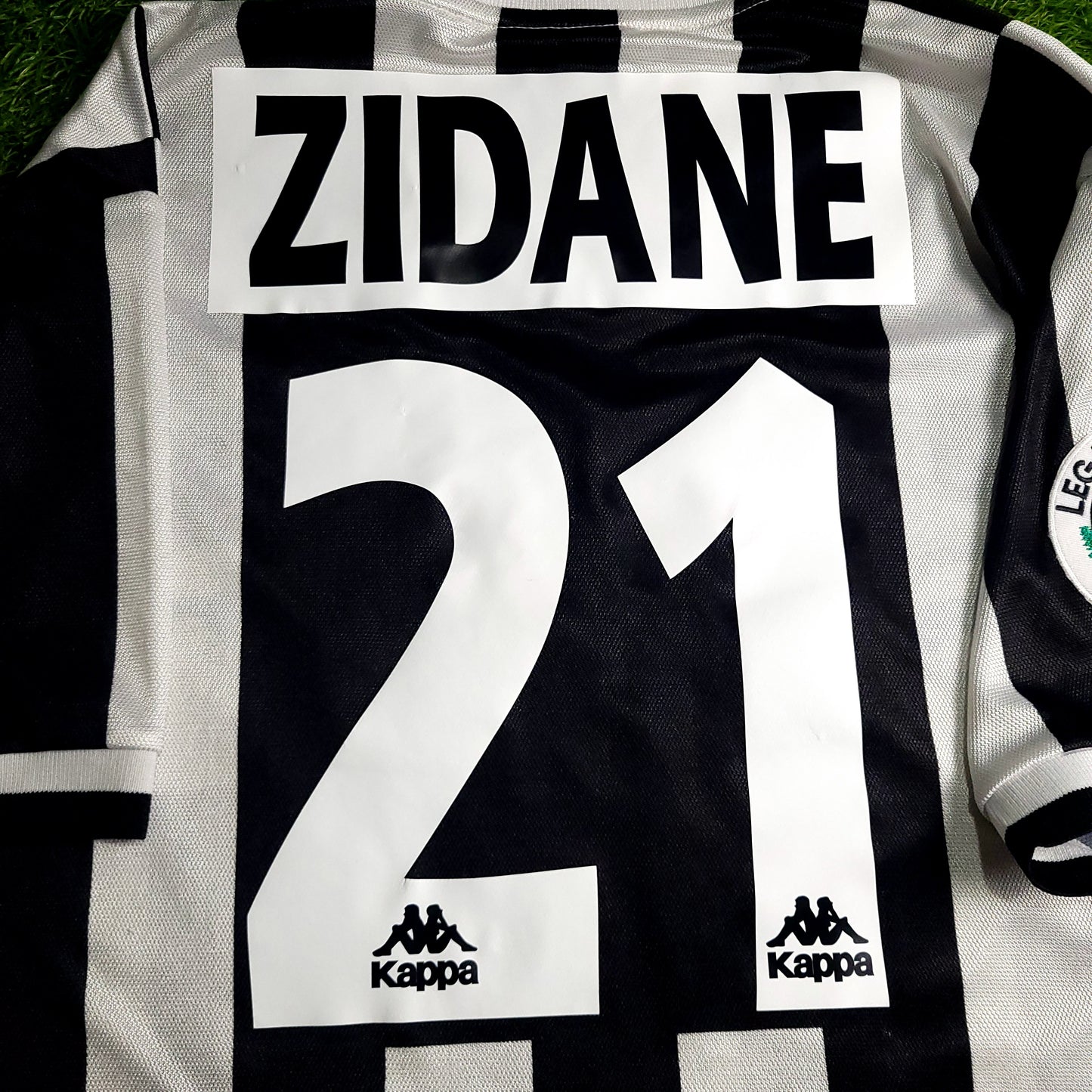 Zidane Juventus Kappa 1996 1997 DEBUT Soccer Jersey L - ForeverSoccerJerseys
