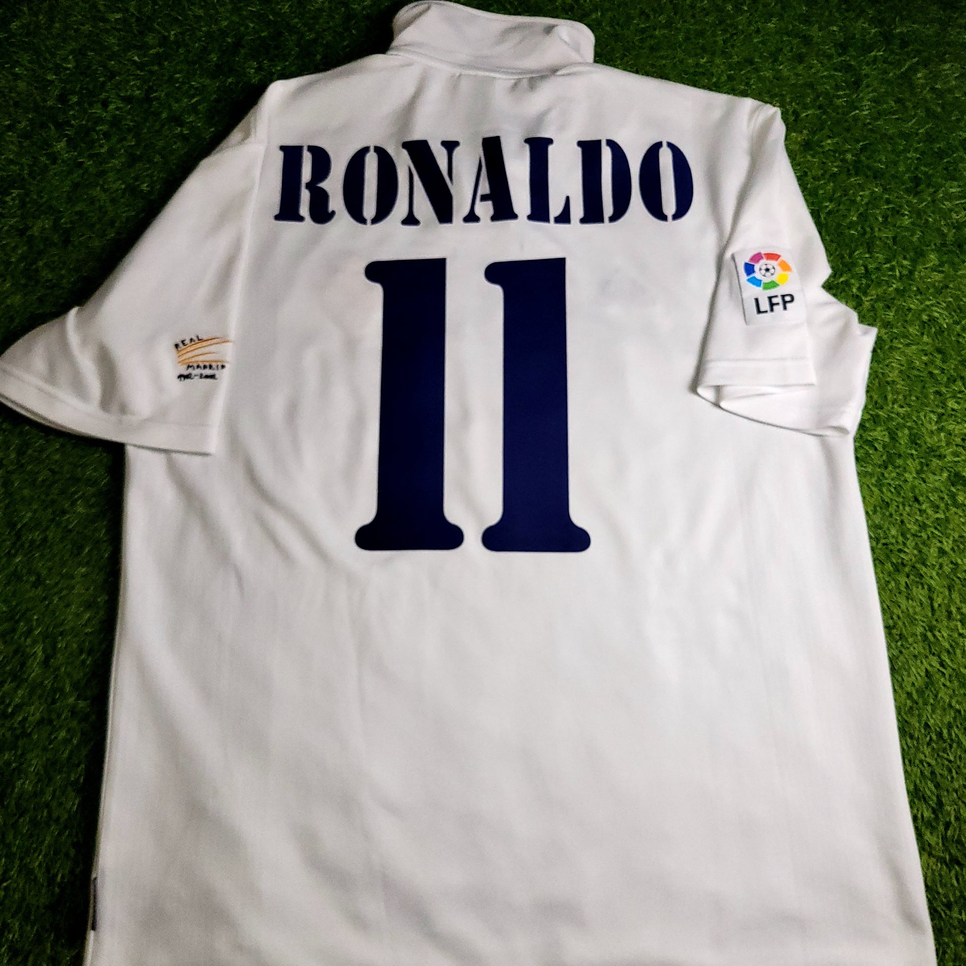 Ronaldo Real Madrid CENTENARY DEBUT 2002 2003 Soccer Jersey L SKU# 156653 - ForeverSoccerJerseys